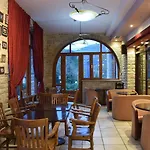 Mont Helmos Hotel 3*