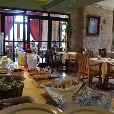 Mont Helmos Hotel 3*