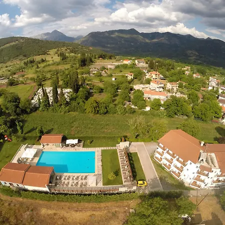 فندق Mont Helmos 3*