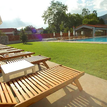 Mont Helmos Hotel Klitoria