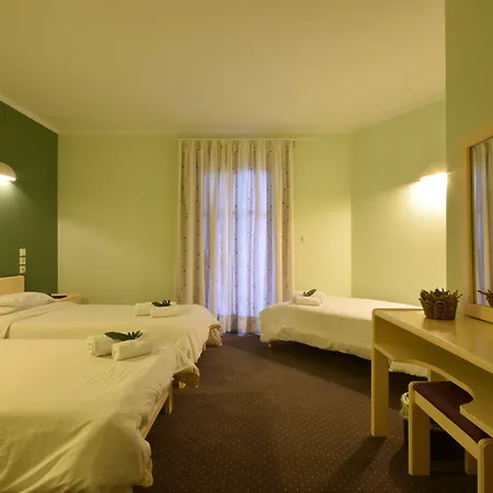 Mont Helmos ホテル 3*