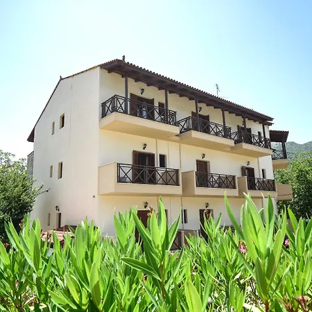 Mont Helmos 3* كليتوريا