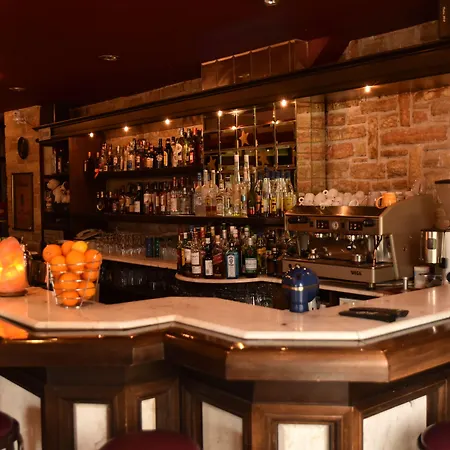 Mont Helmos ホテル 3*