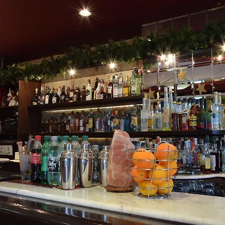 ホテル Mont Helmos 3*