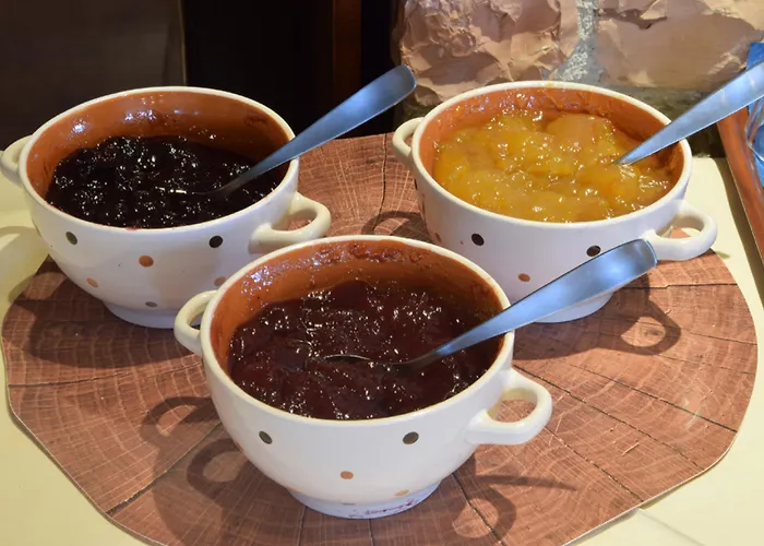 Hotell Mont Helmos 3*