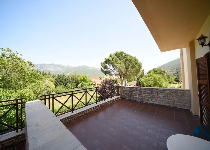 Hotel Mont Helmos