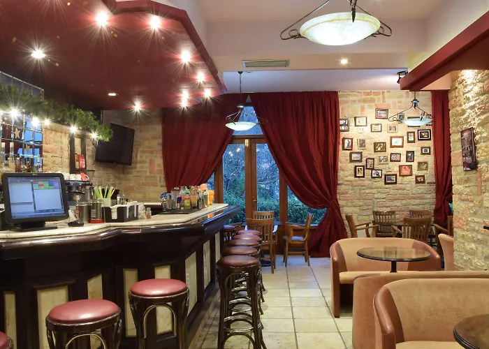 Hotel Mont Helmos